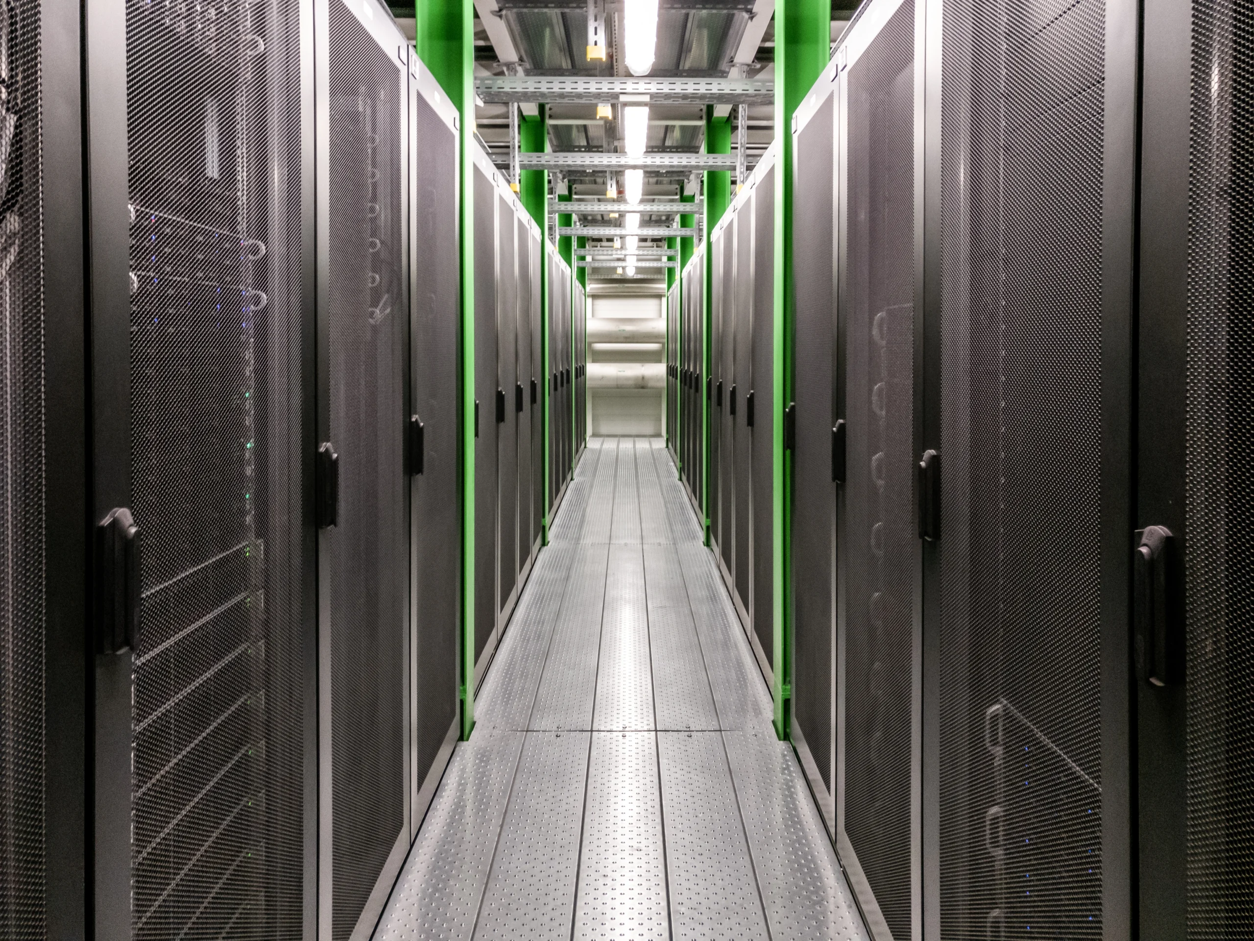 raised floor cleaning in data centre removing dust to improve airflow and cooling efficiency
